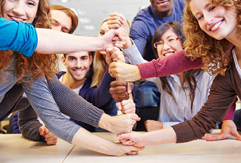 Mitarbeiter beim Teambuilding